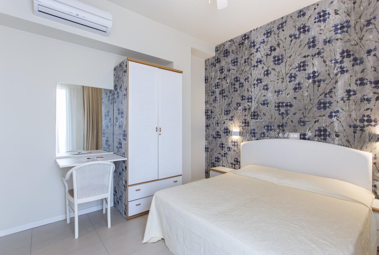 Sirena Boutique Hotel Gabicce Mare Exteriér fotografie