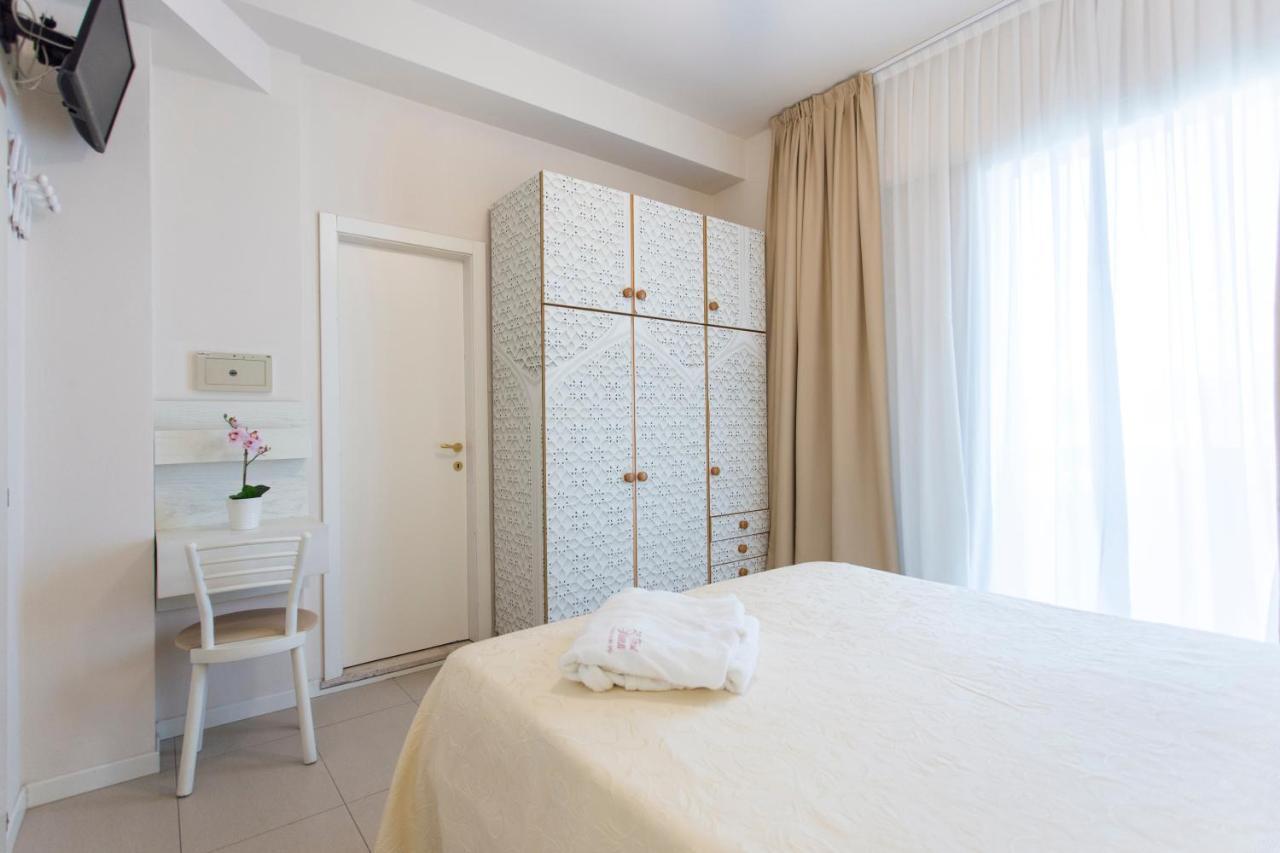 Sirena Boutique Hotel Gabicce Mare Exteriér fotografie